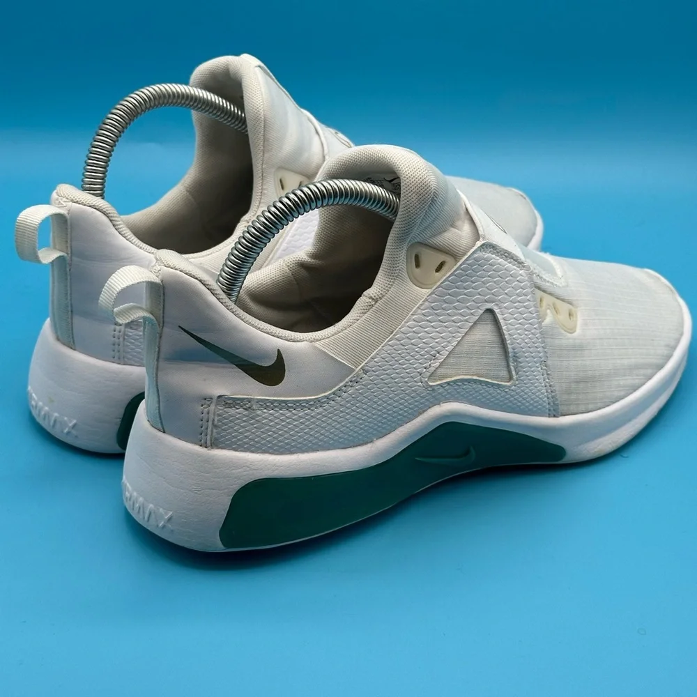 Nike Air Max Bella TR 5
